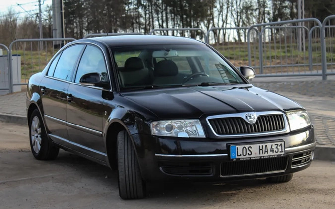 Skoda Superb cena 19900 przebieg: 240000, rok produkcji 2008 z Ciechanów małe 379